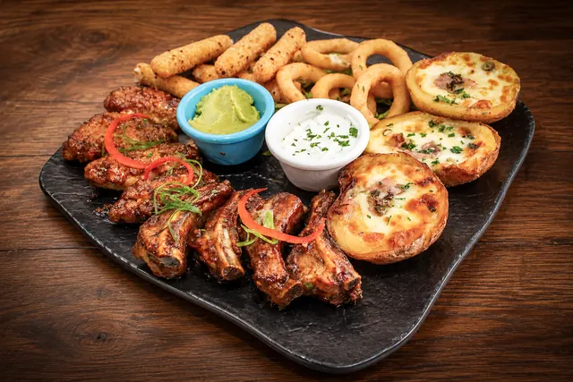 Gill's Special Jumbo Combo Grill