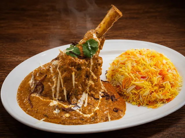 Lamb Shank Curry at Gill's Restaurant